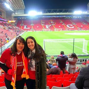 Meet your Posher, Dana